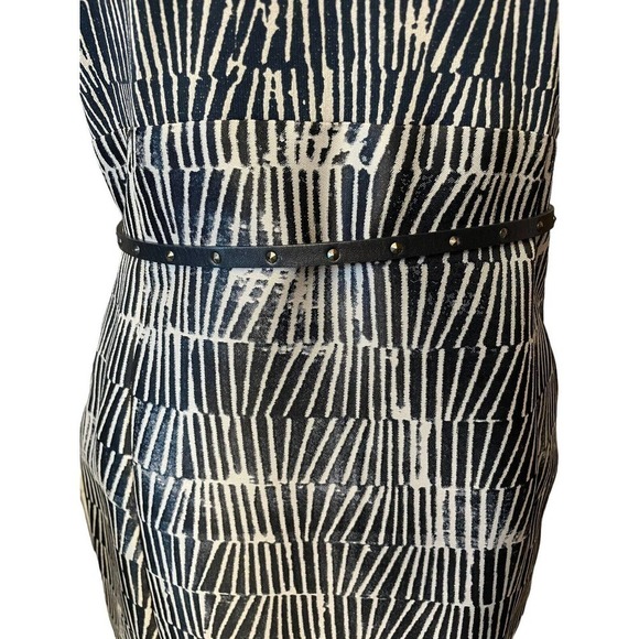 Max Mara Navy Blue Cream Knee Length Dress with Leather Belt IT 46 US Size 10 - Picture 2 of 13